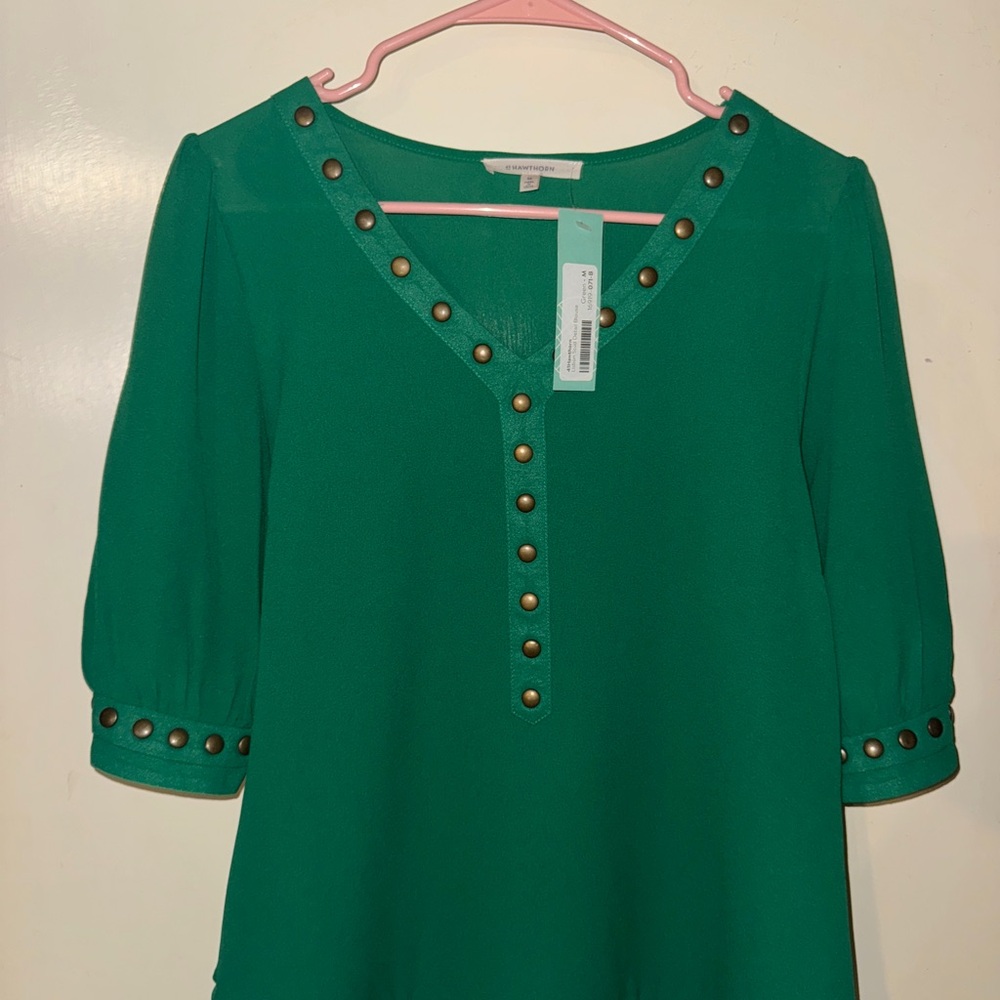 41 Hawthorn Green Top with Gold Accents